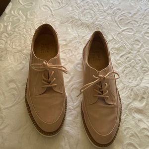 Naturalized light pink blush loafers
